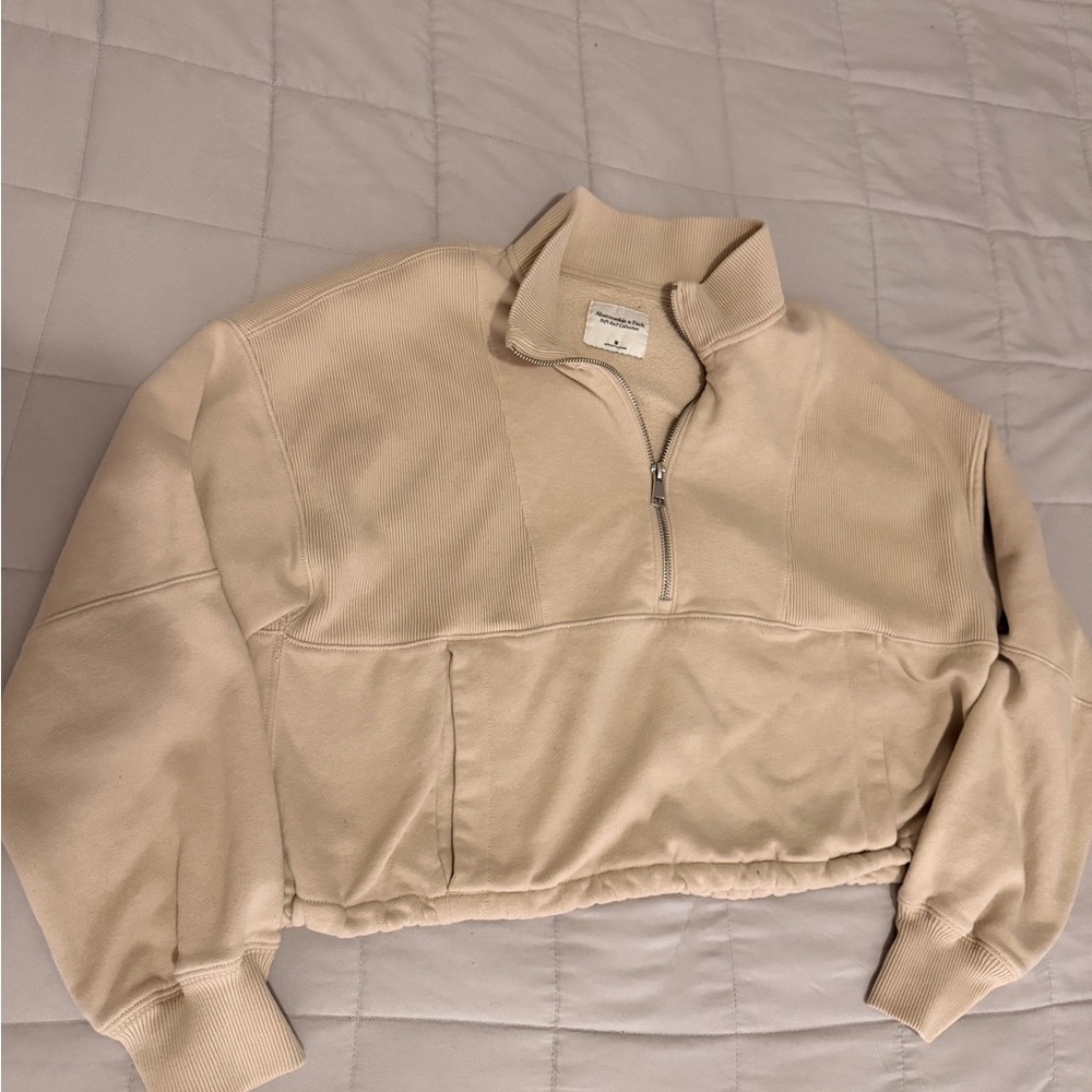 Abercrombie & Fitch Cream Zip-Up Sweater